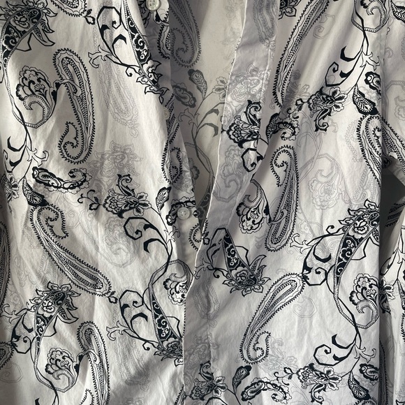 Perry Ellis Paisley Print Button Up - Picture 2 of 5